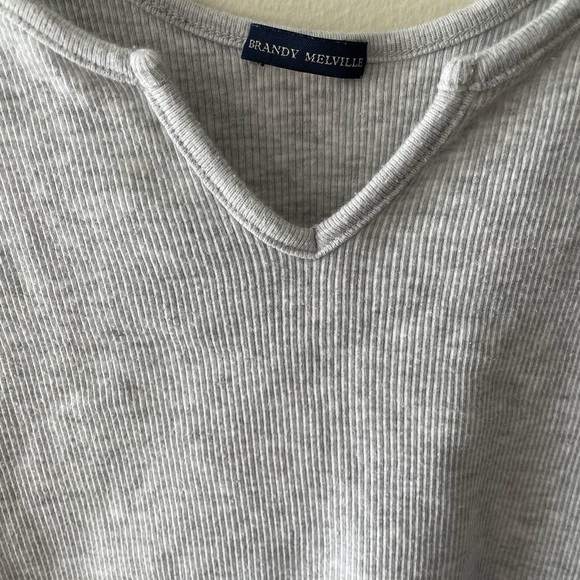 Brandy Melville cropped tank - Picture 2 of 2